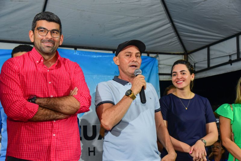 Entrega de Títulos de Propriedade na Comunidade Novo Horizonte no Bairro Levilândia