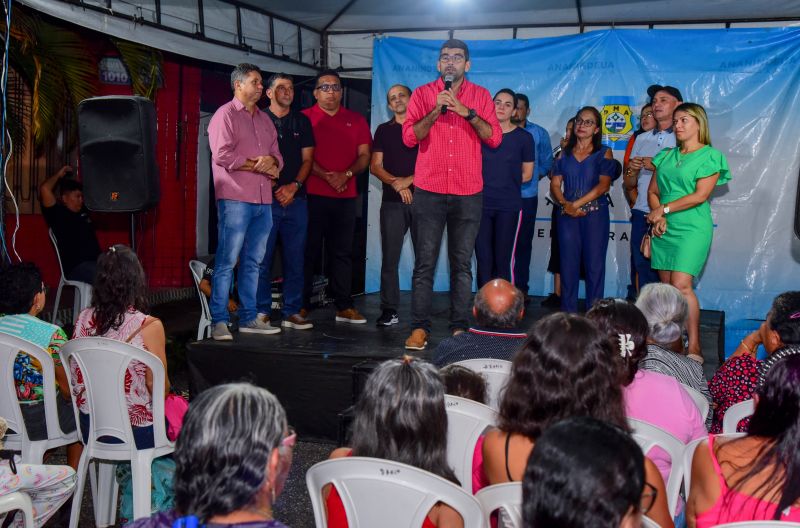 Entrega de Títulos de Propriedade na Comunidade Novo Horizonte no Bairro Levilândia