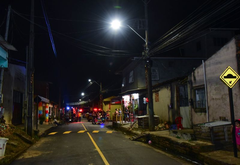 Inauguração Asfáltica e Iluminação Pública em Led na rua Trombeta no Bairro Paar