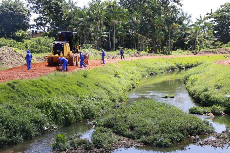 Obras em Andamento no Canal Maguariaçu, avenida Ananin com a WE 31 - Levilândia