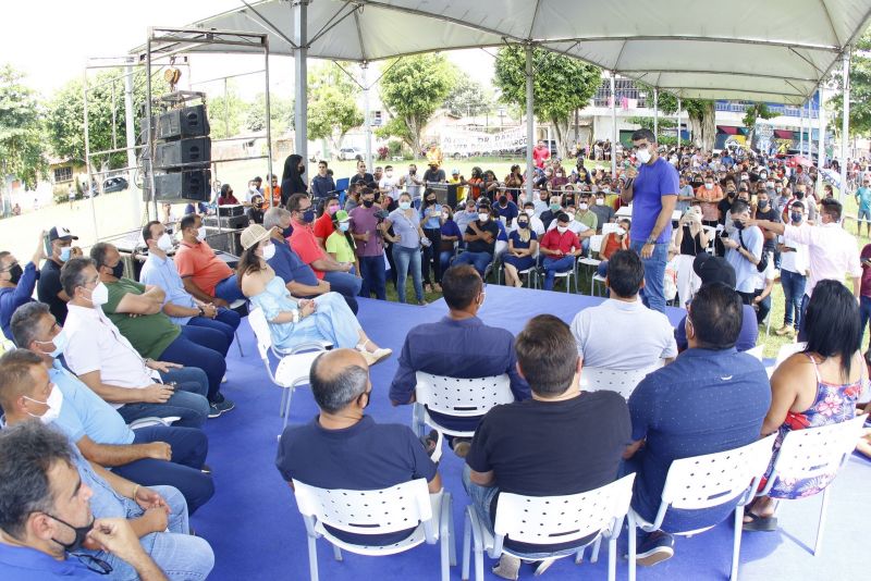 Assinatura de Ordem de Serviço de Obras de Infraestrutura no bairro do Curuçambá no Campo Parque Daniel Reis