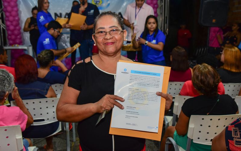 Entrega de Títulos de Propriedade no Conjunto Montes das Oliveiras o bairro 40 Horas