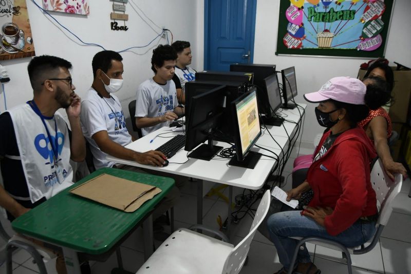 Programação Prefeitura Em Movimento na Escola Clodomir Begot - Guajara I