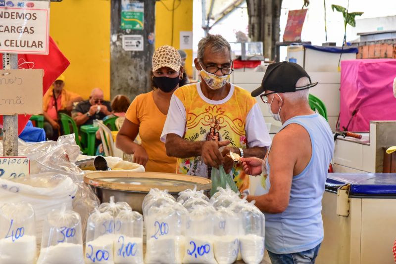 Imagens de Apoio dos Feirantes da Cidade Nova Iv