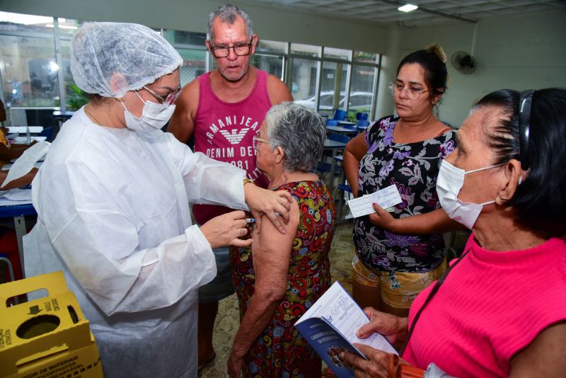 Ação da 6º Edição do Corujão da Saúde na Igreja Cristo Rei no Bairro da Guanabara