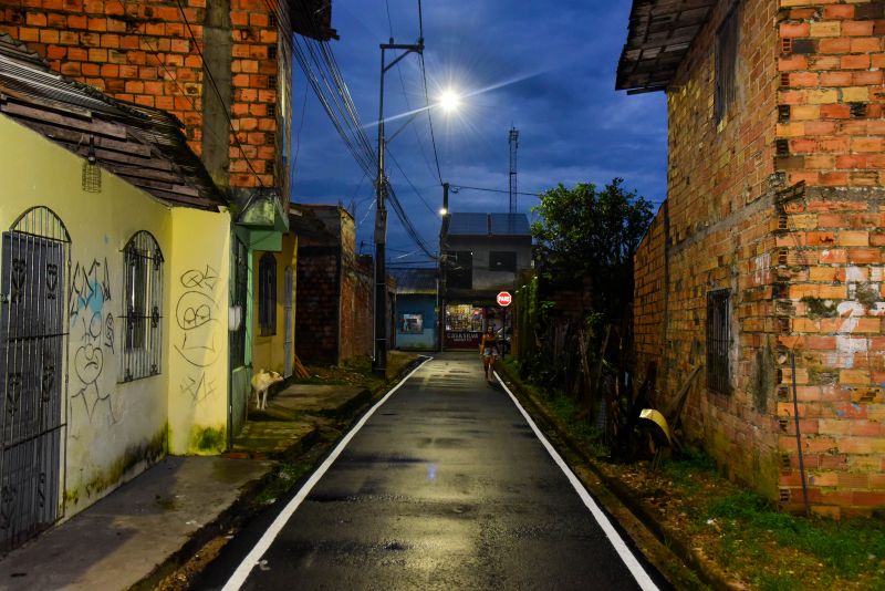 Inauguração da rua Pavimentada, Sinalizada e com Iluminação em Led no Bairro do Jaderlândia