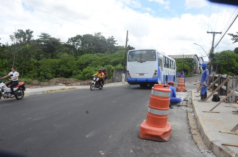 Obras na ponte da rua 2 De Junho com o canal da Toras sendo Concluída – Águas Brancas