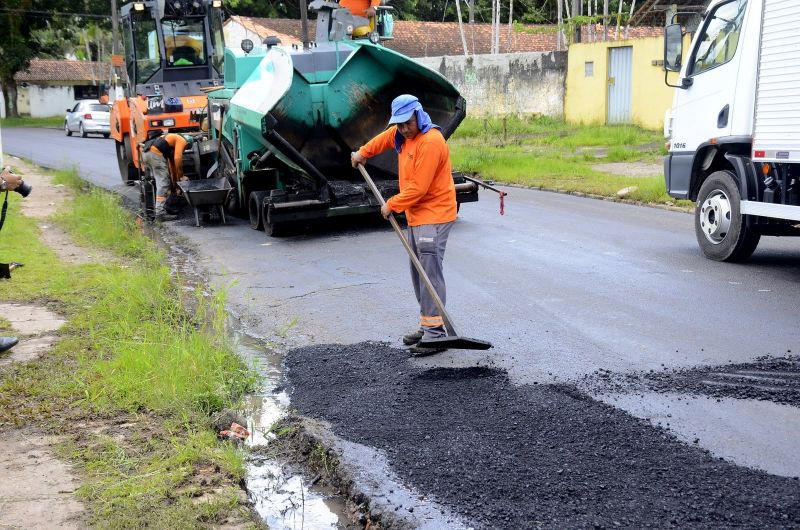 Pavimentação Asfáltica na rua da Cohaspa – Julia Seffer