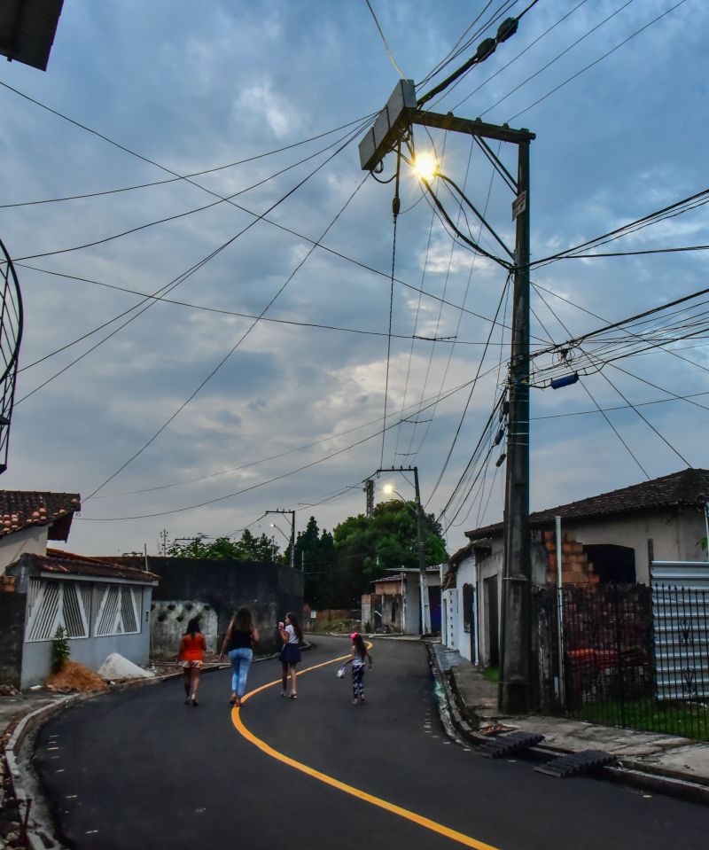 Entrega da rua Sol Nascente 1 Águas Brancas, Iluminação Pública de Led e Pavimentação Asfáltica