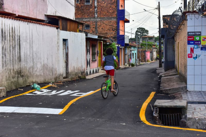 Inauguração da rua Águas Verdes com asfalto, Iluminação em Led E com sinalização horizontal e vertical na Cidade Nova Vlll