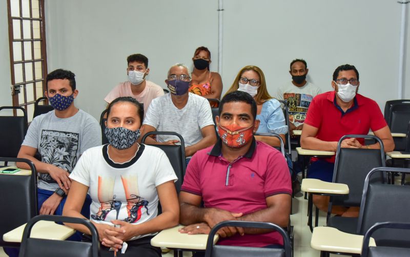 Primeira turma o Curso de Capacitação dos Batedores de Açaí