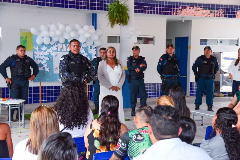 Reunião com os Pais, Professores, Guarda Civil Municipal e Polícia Militar na CMREI Sebastiana Paes Barreto