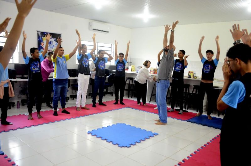 Lançamento das Tertúlias Literárias com entrega de Acervo