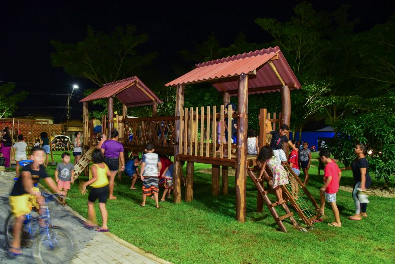 Inauguração da Praça Bosque no conjunto Geraldo Palmeira Quadra 6 - Distrito Industrial