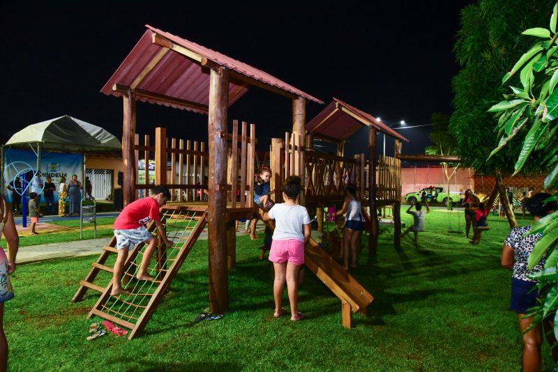 Inauguração da Praça Bosque no conjunto Geraldo Palmeira Quadra 6 - Distrito Industrial