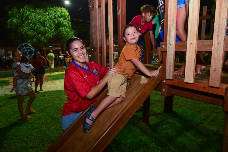 Inauguração da Praça Bosque no conjunto Geraldo Palmeira Quadra 6 - Distrito Industrial