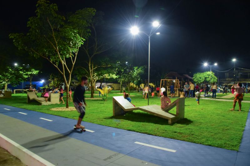 Inauguração da Praça Bosque no conjunto Geraldo Palmeira Quadra 6 - Distrito Industrial