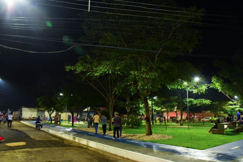 Inauguração da Praça Bosque no conjunto Geraldo Palmeira Quadra 6 - Distrito Industrial