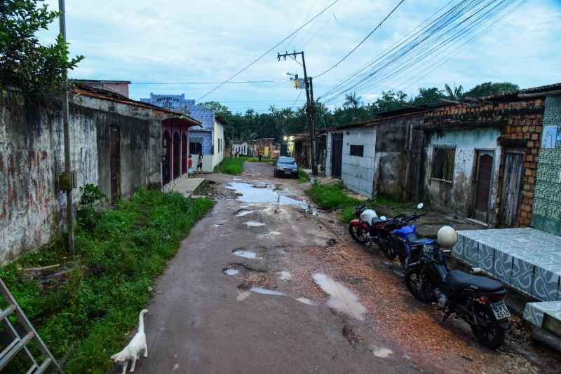 Assinatura de Ordem de Serviço para Pavimentação Asfáltica da Rua José Araújo e das Pass Esperança, Dom Bosco e União e das alamedas José Luis e Bom Jesus