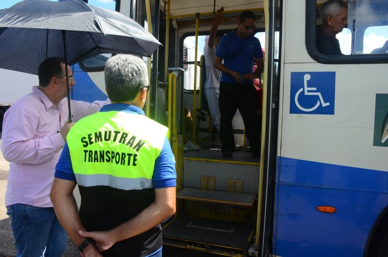 Ação de Fiscalização nos Ônibus em Conjunto com Semutran, Detran e Ministério Público