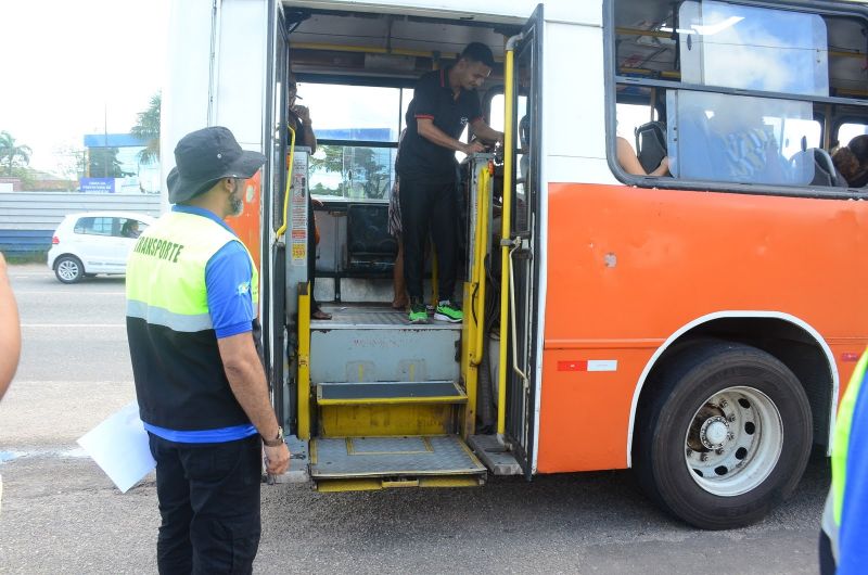 Ação de Fiscalização nos Ônibus em Conjunto com Semutran, Detran e Ministério Público