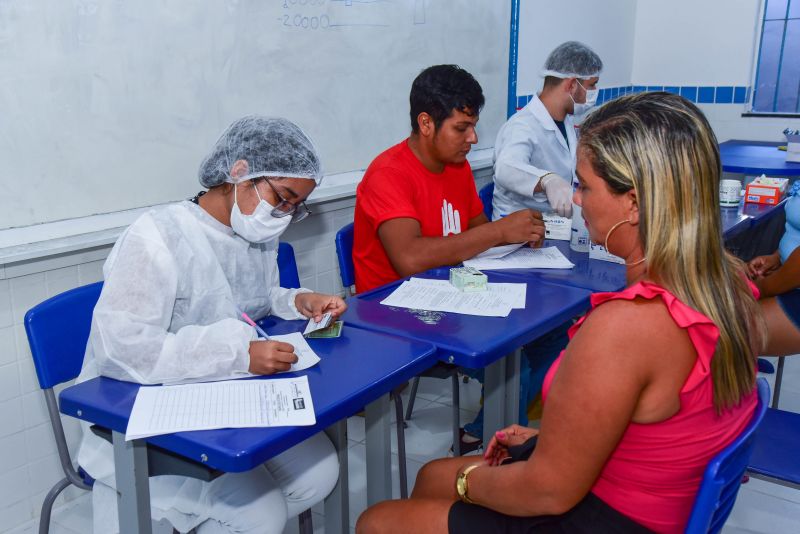 Corujão da Saúde na escola Lúcia Wanderley no bairro Guanabara