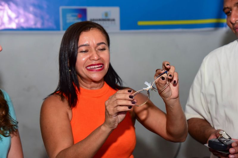 Entrega de Óculos para pacientes atendidos no Corujão da Saúde no bairro do Paar