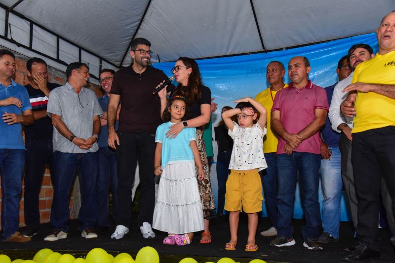 Entrega de Títulos de Propriedade na Comunidade Muralha no bairro Maguari