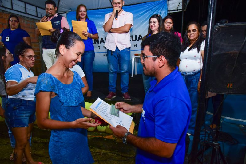 Entrega de Títulos de Propriedade na Comunidade Muralha no bairro Maguari