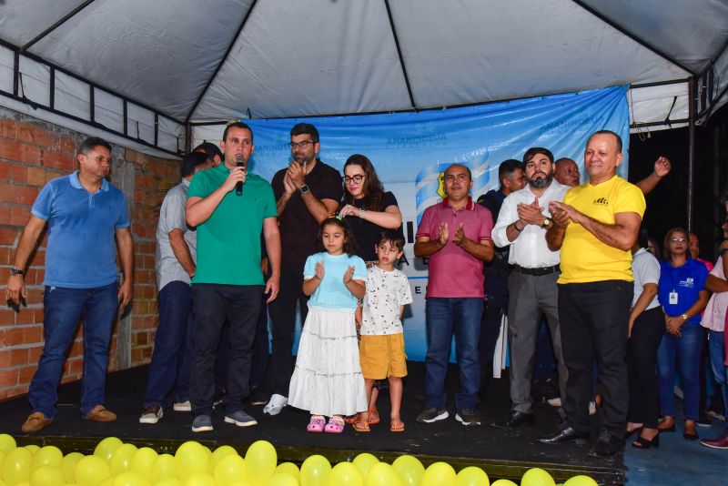 Entrega de Títulos de Propriedade na Comunidade Muralha no bairro Maguari