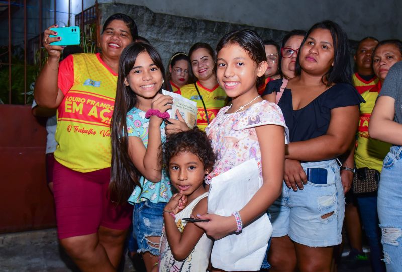 Inauguração das ruas da comunidade Helderlândia no Distrito Industrial