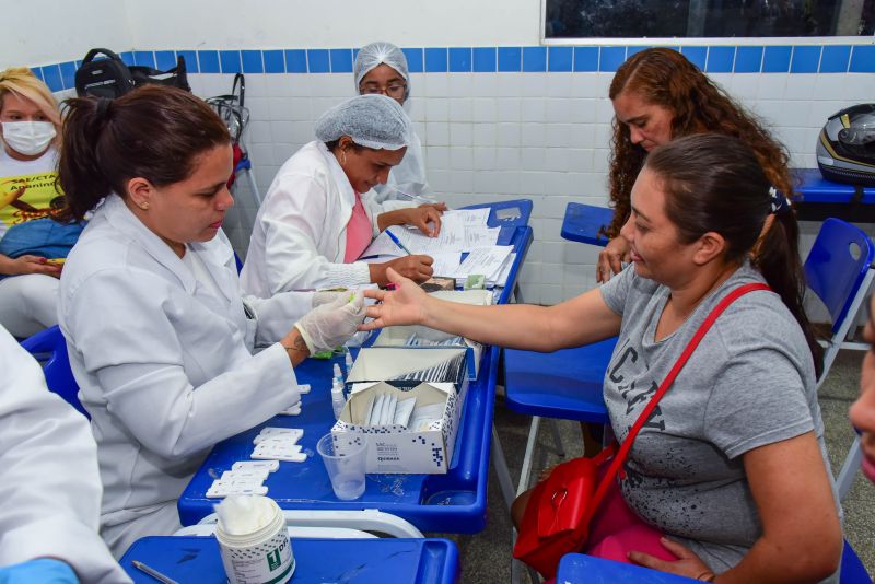 Corujão Da Saúde Na EMEF Cândida Santos de Souza no Distrito Industrial