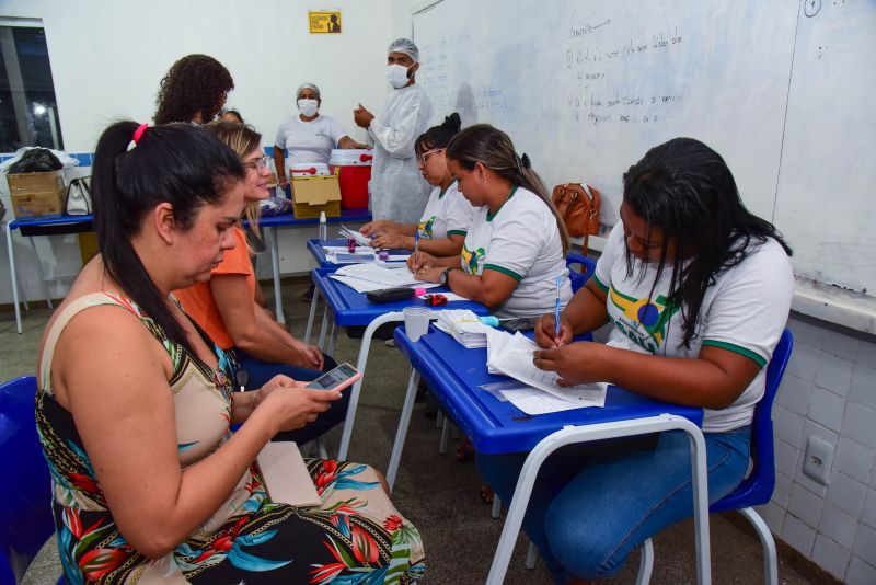 Corujão Da Saúde Na EMEF Cândida Santos de Souza no Distrito Industrial