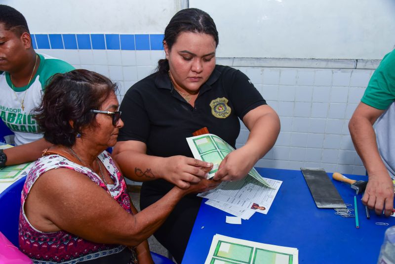 Corujão Da Saúde Na EMEF Cândida Santos de Souza no Distrito Industrial