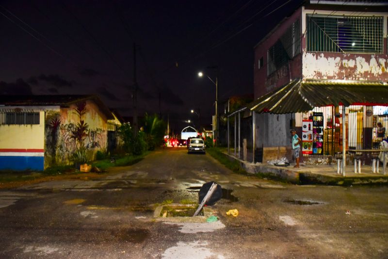 Assinatura de ordem de serviço para recapeamento asfáltico da avenida Belém, rua Rio Purus, rua Capanema, rua Madureira e Alameda Muaná