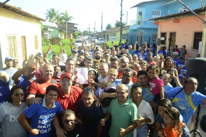 Assinatura de ordem de serviço no conjunto Hokkaido em Águas Brancas