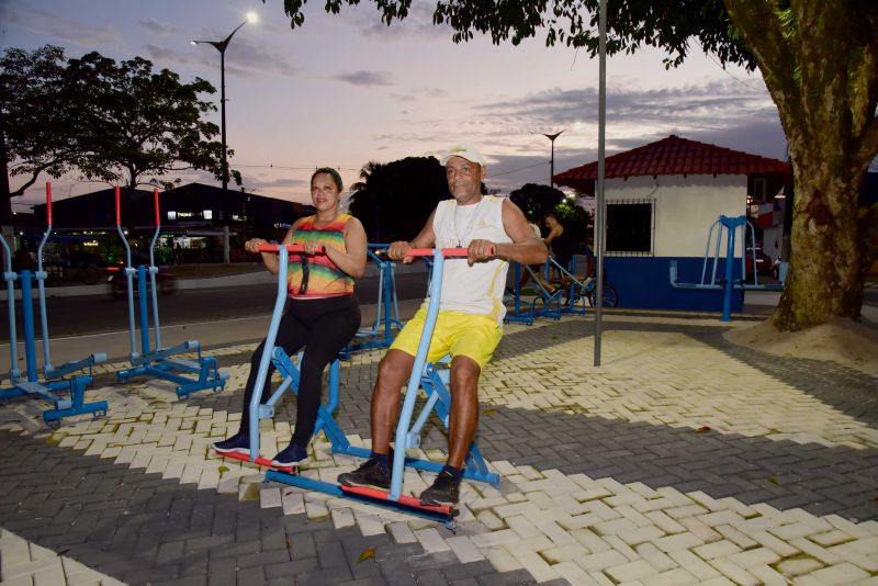 Inauguração da Praça Alessandro Melúl na Cidade Nova