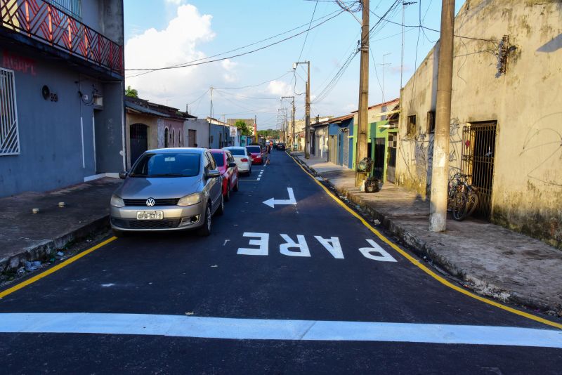 Inauguração de ruas pavimentadas nas We´s 55,56,57,58,60,61 E 62 no conjunto Guajará I