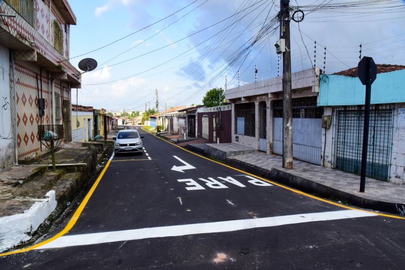 Inauguração de ruas pavimentadas nas We´s 55,56,57,58,60,61 E 62 no conjunto Guajará I