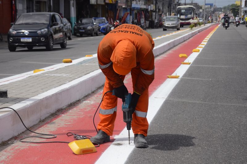 Serviço de pintura e sinalização da Sn 21