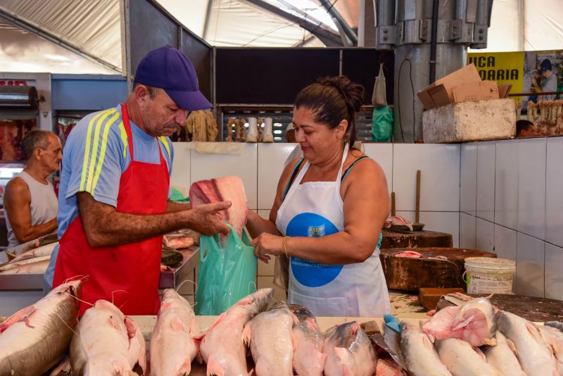 Entrega de equipamentos para feirantes da feira Cidade Nova IV e lançamento do aplicativo Feira Top Ananin
