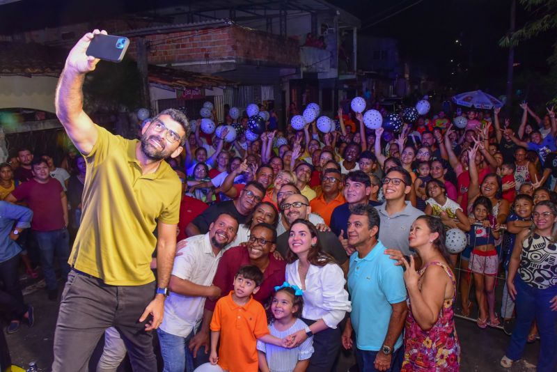 Inauguração asfáltica das ruas Santa Marta e São Sebastião no bairro do Coqueiro