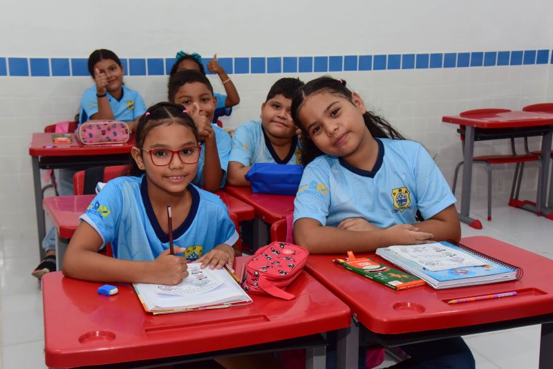 Inauguração da unidade de Educação EMEF Herminio Calvinho Filho na rodovia dos Trabalhadores na Cidade Nova