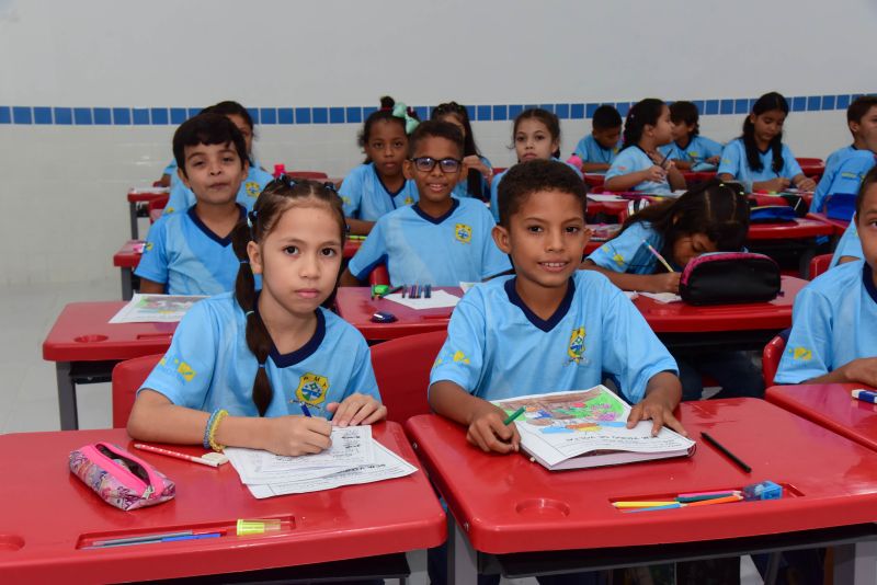 Inauguração da unidade de Educação EMEF Herminio Calvinho Filho na rodovia dos Trabalhadores na Cidade Nova