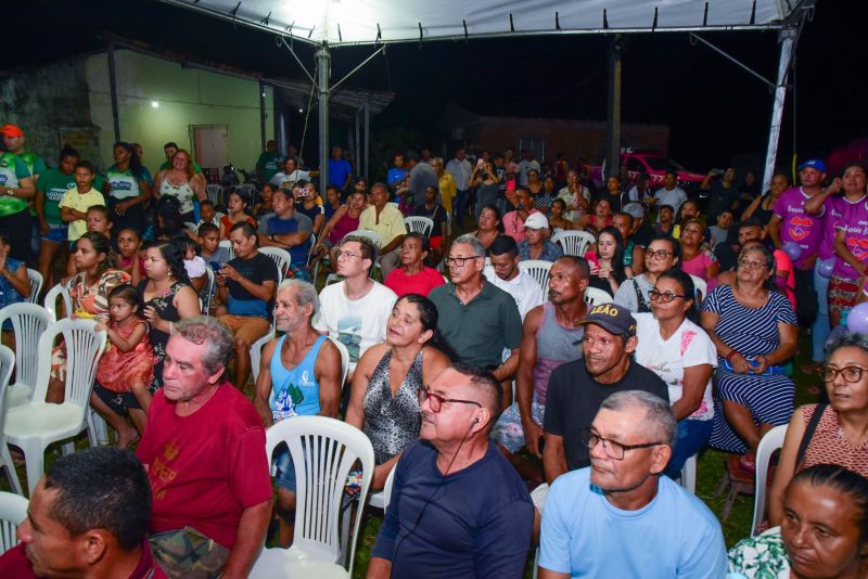 Entrega de Títulos de Propriedade na Comunidade Parque Vitória no Curuçambá