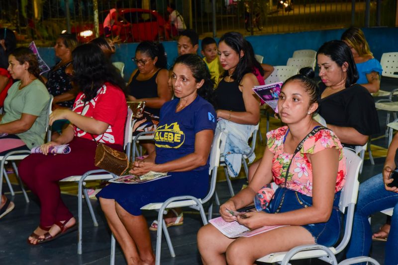 Unidade Móvel da Mulher no Parque Anne no conjunto Julia Seffer