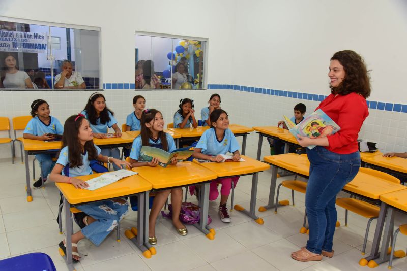 Inauguração da EMEF Maria Creuza Souza Na Av arterial 5a na Cidade Nova Vl