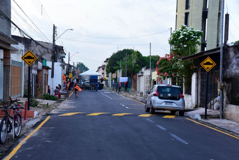 Inauguração Asfáltica da rua Jardim Esmeralda no bairro da Guanabara