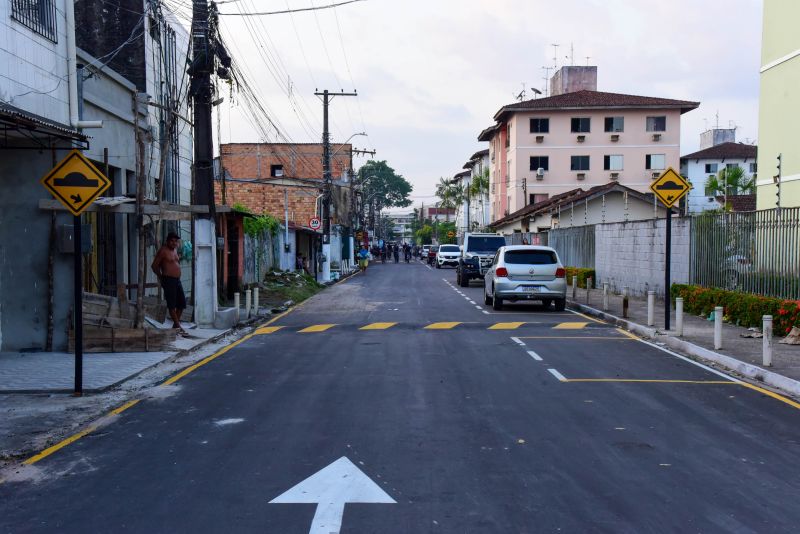 Inauguração Asfáltica da rua Jardim Esmeralda no bairro da Guanabara