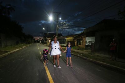 galeria: Inauguração asfáltica das ruas Minas Gerais, Sergipe e Curitiba no bairro de Águas Lindas